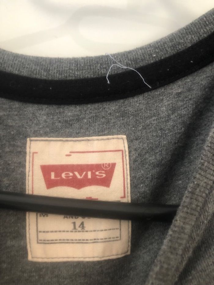 Haut levis 14 ans - photo numéro 6