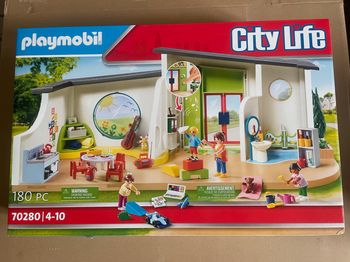 PLAYMOBIL 70280 Centre de loisirs- City Life- Le centre de loisirs- centre enfants