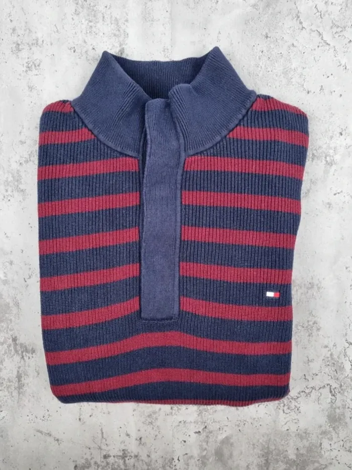 Pull à pressions Tommy Hilfiger rayé bordeaux & marine – Taille 3XL Homme (mesures en photos) - photo numéro 2