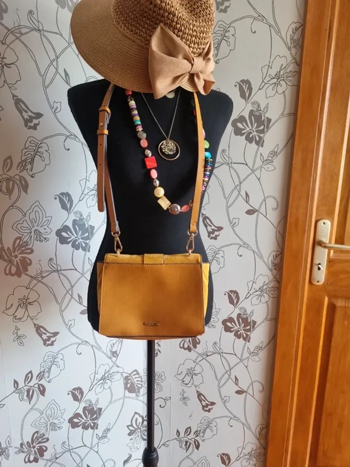 Sac bandoulière moutarde