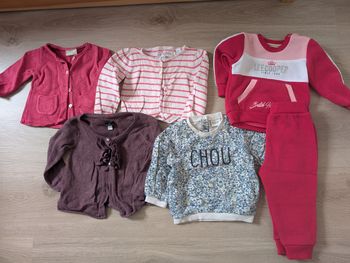 Lot gilets/pulls fille - 12 mois