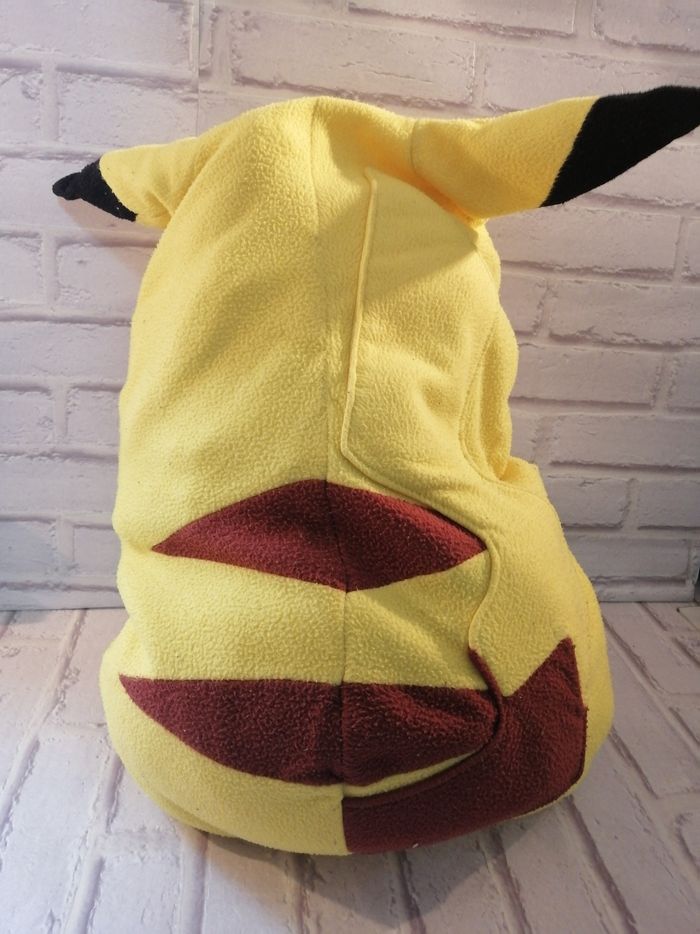 Grande et grosse peluche Pokémon - photo numéro 4