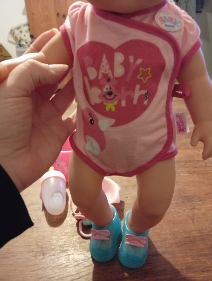 Poupée baby born interactive et ses accessoires - photo numéro 3