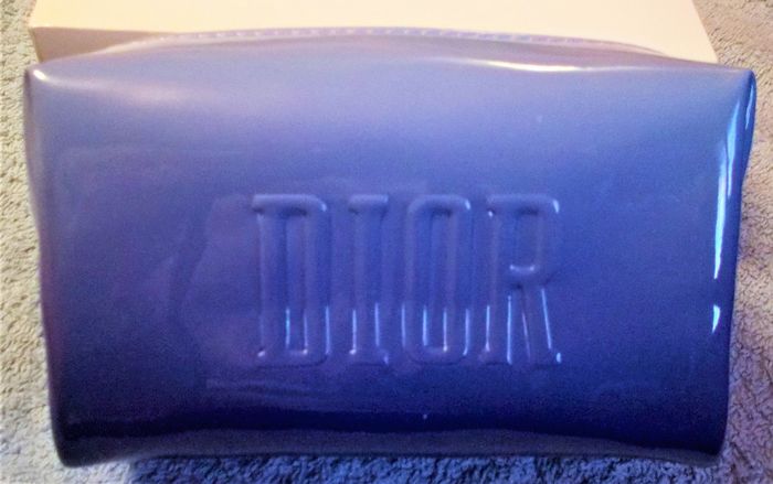 Trousse vinyle "Dior" - photo numéro 2