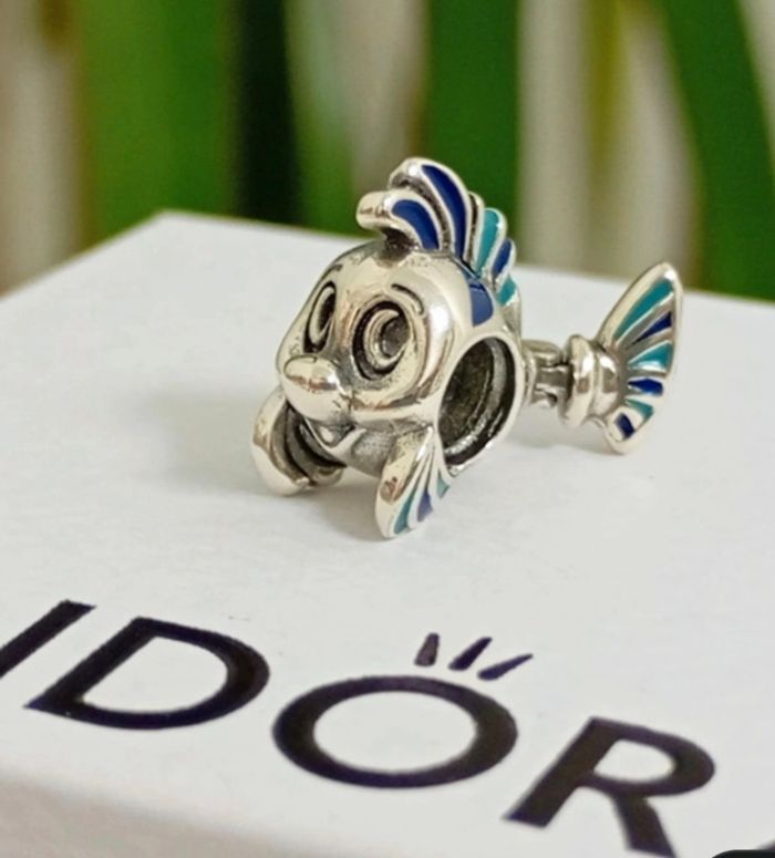 Charm Polochon du Disney la petite sirène