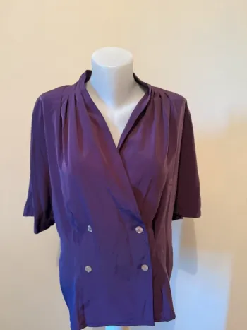 Blouse vintage en très bon état violette taille 42 fleses