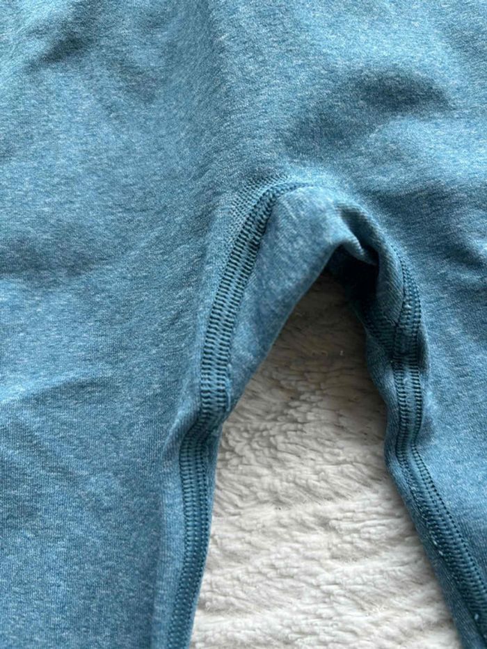 Ensemble Gymshark Vital Seamless – Brassière Legging taille haute Bleu Turquoise M/38– Comme Neuf - photo numéro 10