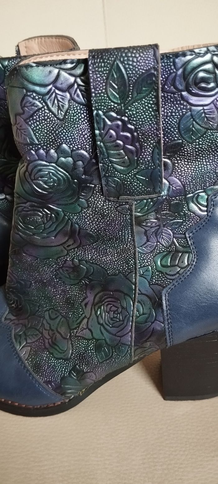 Bottines bleue sérigraphie fleurs taille 38 - photo numéro 6