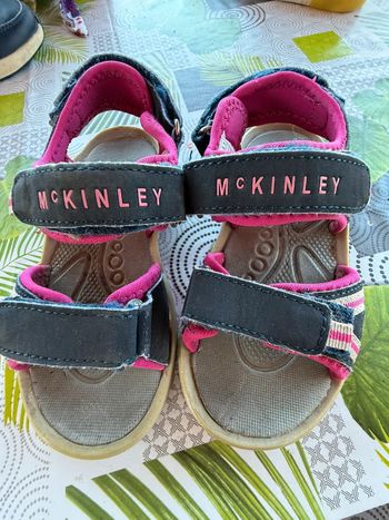 Sandales McKinley rose et noires