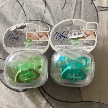 Lot de 2 tetines 0/2mois