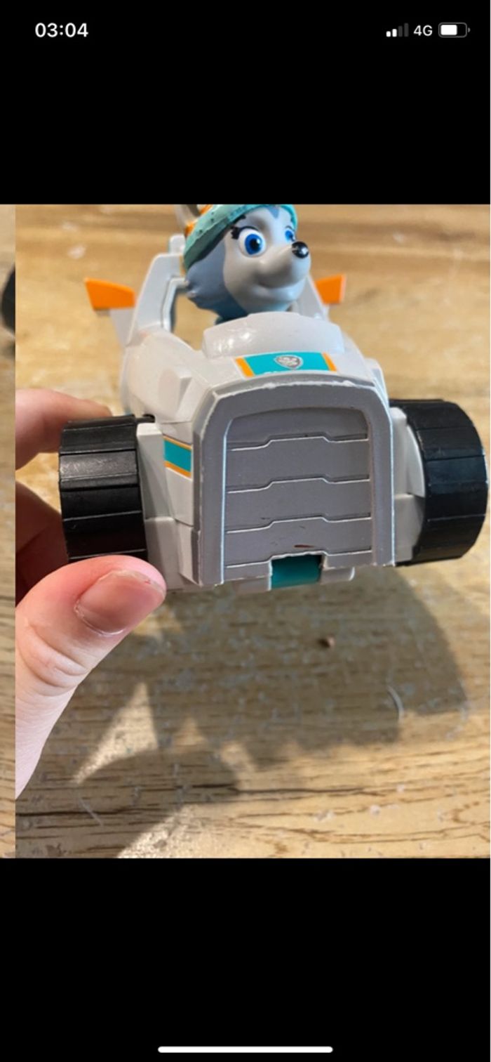 Vehicule + personnage paw patrol - photo numéro 2