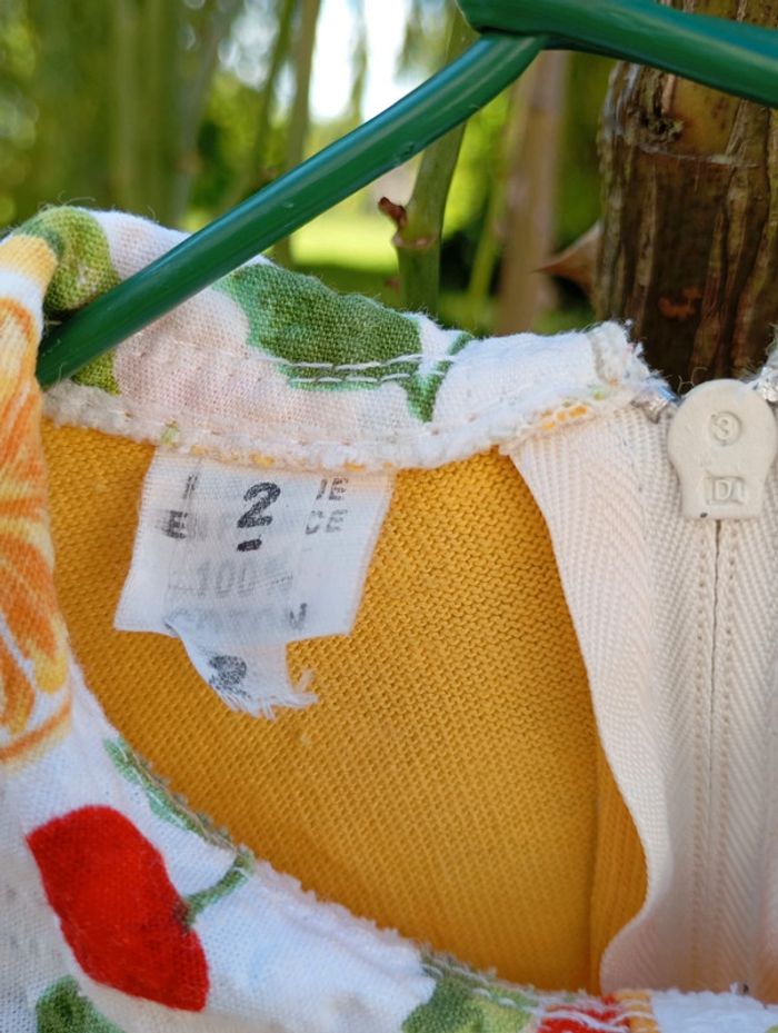 Robe. - photo numéro 3