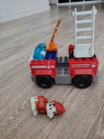Camion et figurine pat patrouille