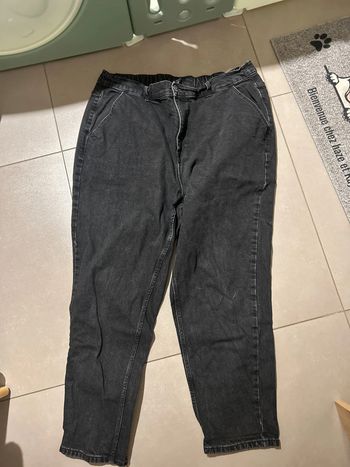 Jean mom