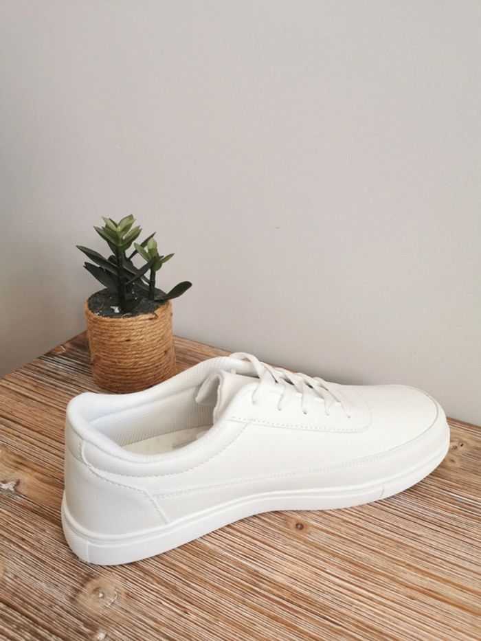 Baskets blanches à lacets Shein Pointure 41 Shein Beebs by Kiabi