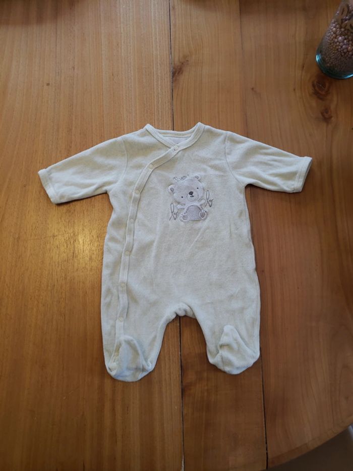 Pyjama jaune clair 3 mois