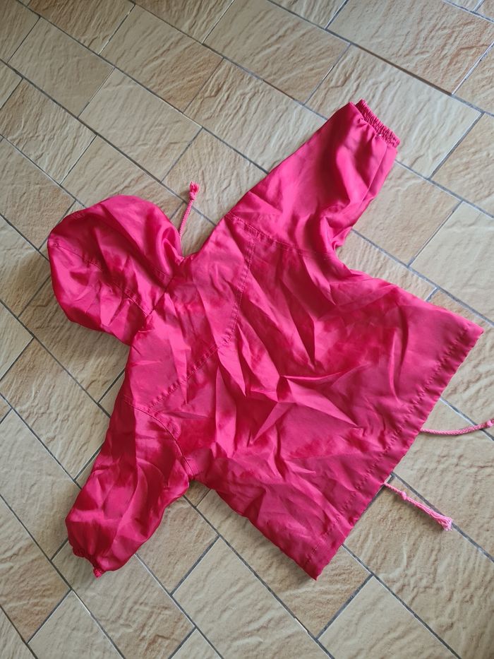 Blouson coupe vent rouge / Taille 12 mois - photo numéro 2