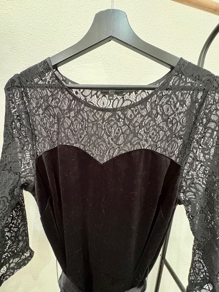 Robe noire en velours et en dentelle Jacqueline Riu - Taille 40 - photo numéro 6