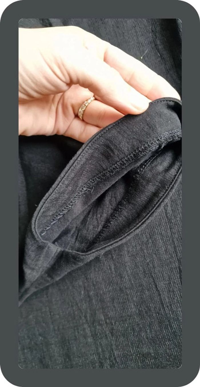 Robe T-shirt COS a col cheminée asymétrique et manches courtes taille S - photo numéro 8