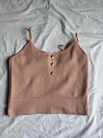 Blouse rose à bretelles