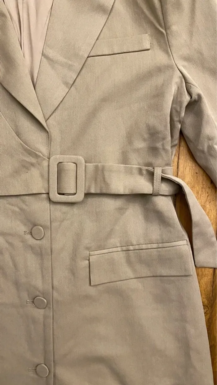 Robe blazer gris beige 4th & Reckless - photo numéro 4