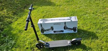 Trotinette électrique Revolt 2.0