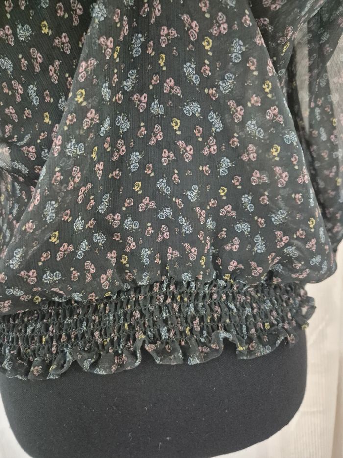 Blouse Naf Naf T38 – fluide et élégante - photo numéro 5