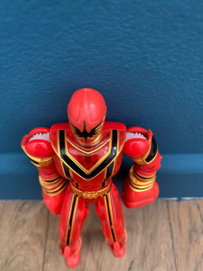 power rangers rouge - photo numéro 2
