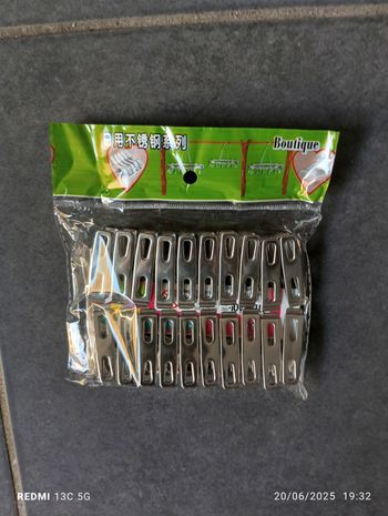 Pinces à linges en métal