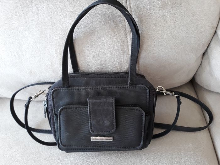 Faby27800 Sacoche noire, peut se porter à la main ou en bandoulière, pochette extérieure élastiquée