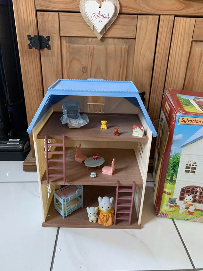 Maison 3 étages Sylvanian