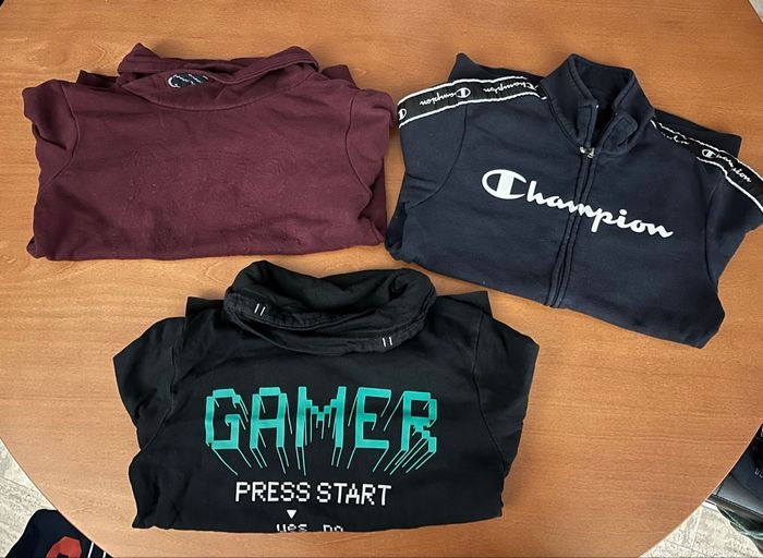 Lot de 2 sweats et 1 veste