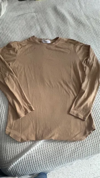 Top homme manche longue taille S (14-16 ans)