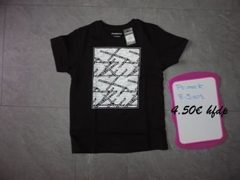 tee shirt primark taille 8-9 ans