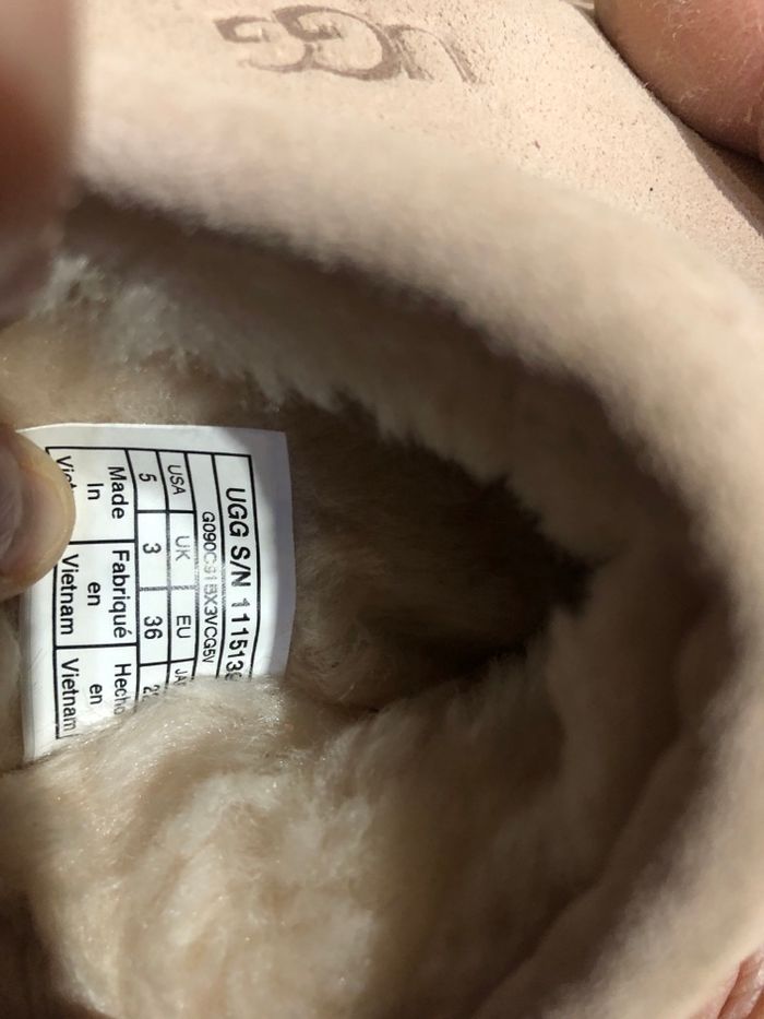 Chaussons ugg taille 36 - photo numéro 3