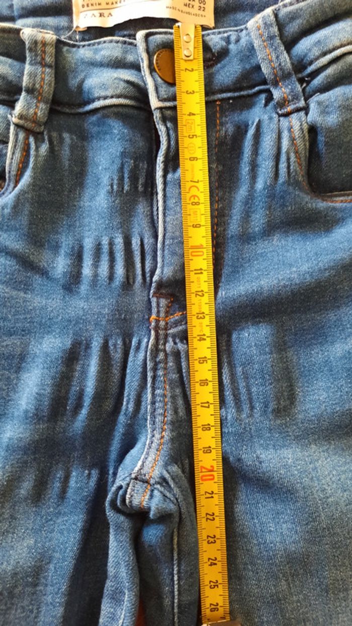 Jean bleu Zara taille 32 - photo numéro 4