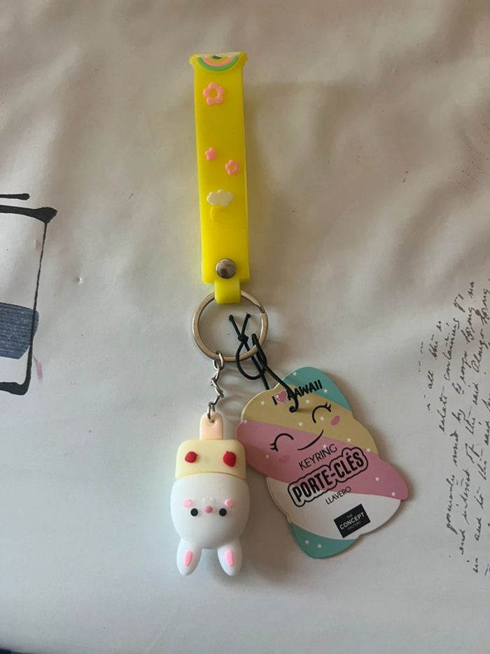 Porte clé petit lapin collection Kawaii neuf !