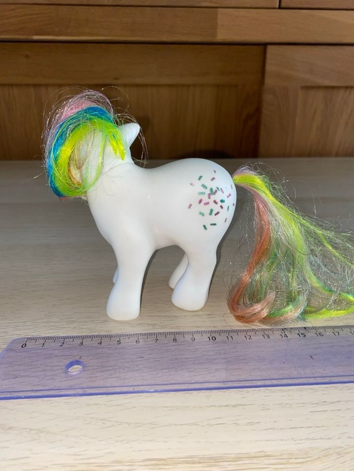 Mon petit poney Little pony hasbro confettis 1983 rainbow - photo numéro 2