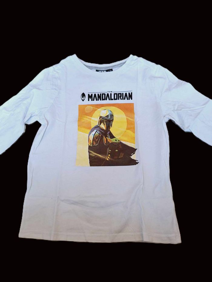 T-shirt manches longues The Mandalorian Star Wars 8 ans
