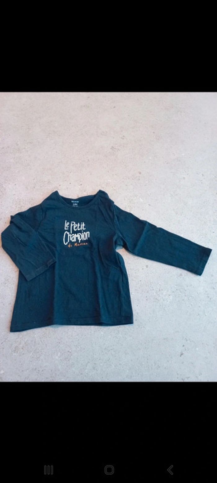 Lot hauts 24 mois - photo numéro 7