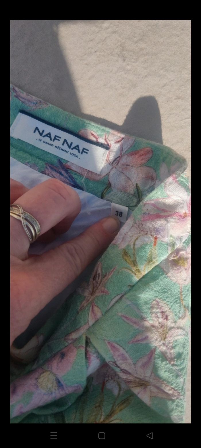 Jupe mi genou Naf Naf taille 38 vert pâle - photo numéro 4