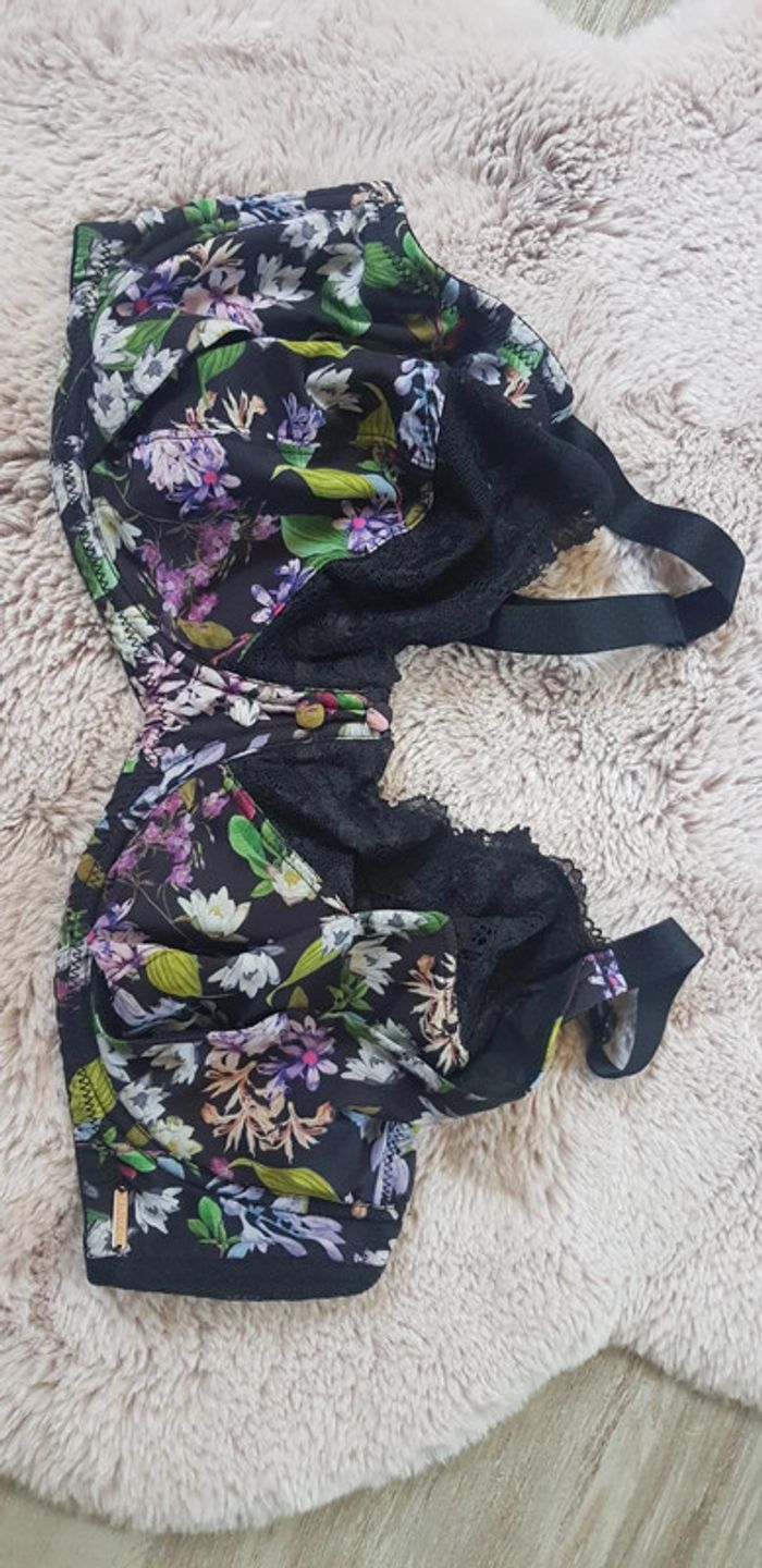 Soutien gorge 110F - photo numéro 2