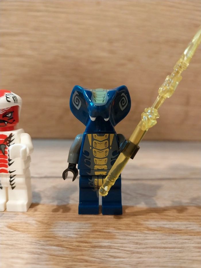 Figurines type lego 2 serpents Ninjago - photo numéro 2