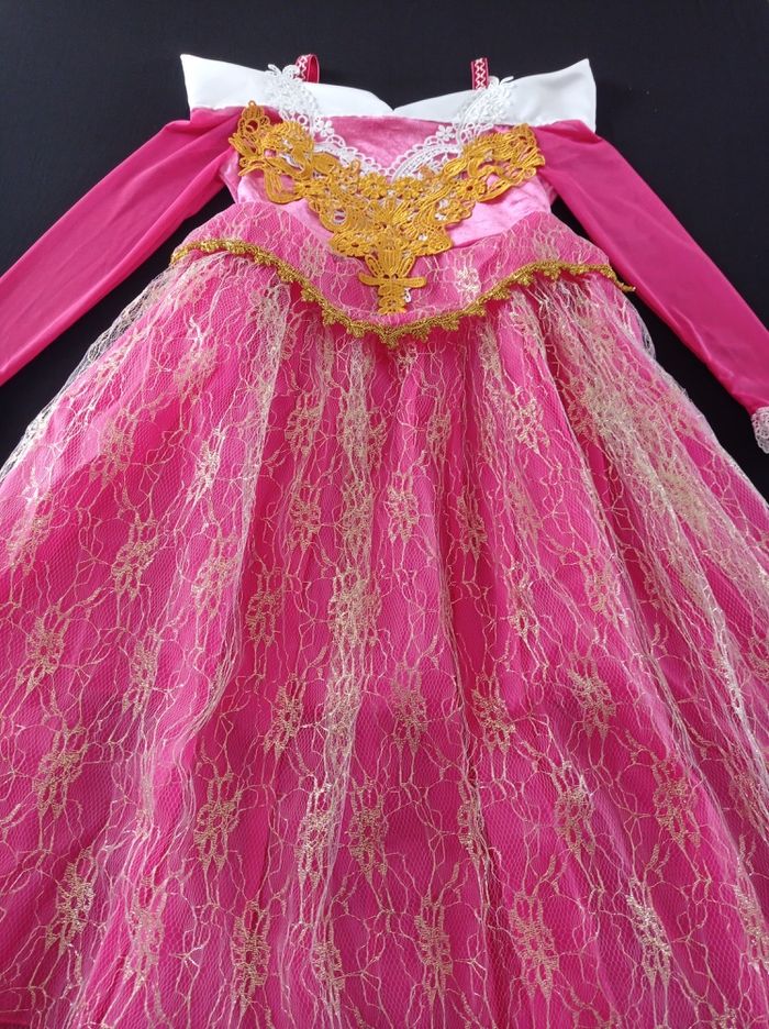 Déguisement robe princesse la belle au bois dormant 5-6ans - photo numéro 5