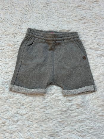 Short IKKS