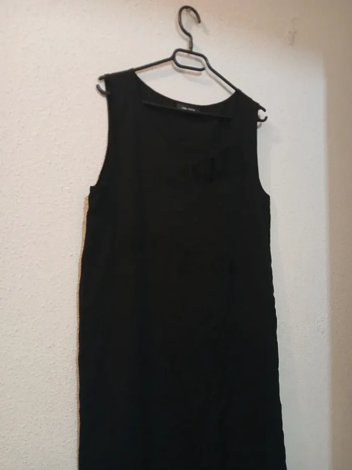 Robe noir basic fluide " cop copine " taille 40 - photo numéro 2