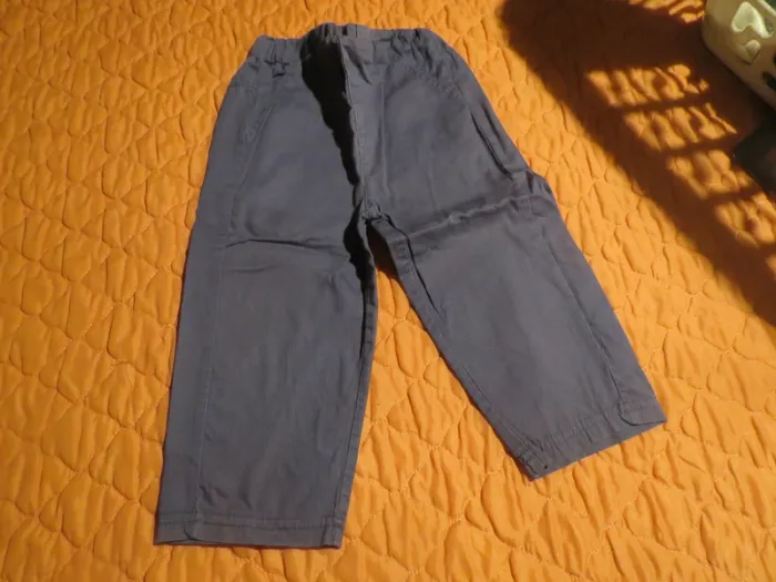 Pantalon taille 18 mois - photo numéro 2