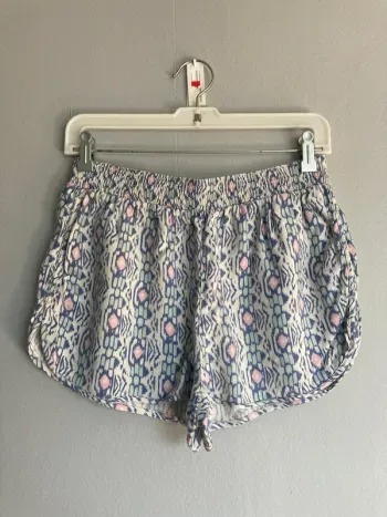 Short fluide Hollister taille S – très bon état