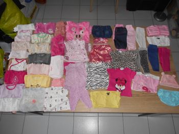 Lot de 51 piéces, taille: 1 mois