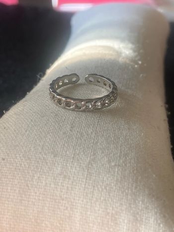 Bague ajustable argentée effet chaîne